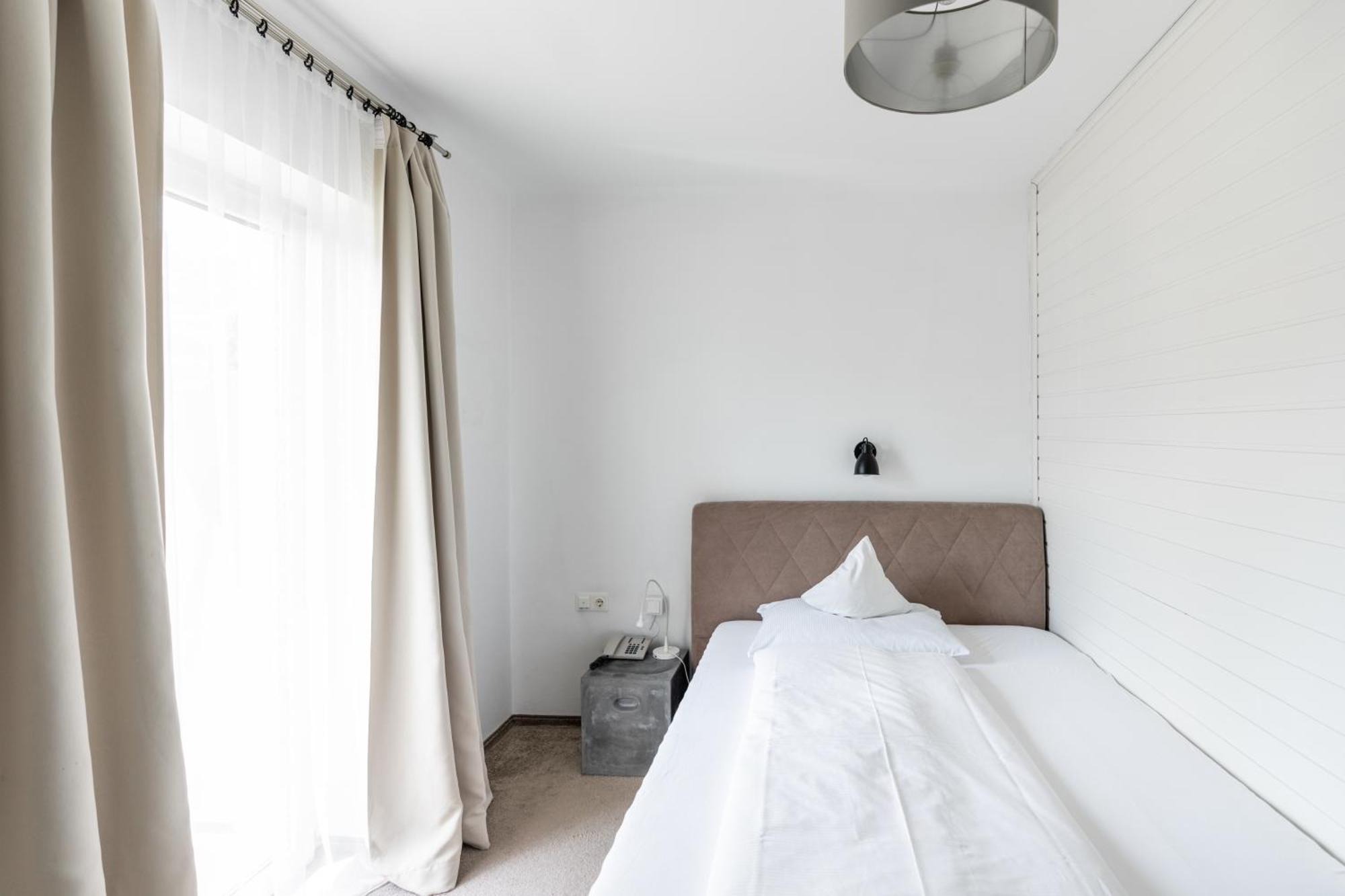 Hotel Jakob 푸슐암시 외부 사진