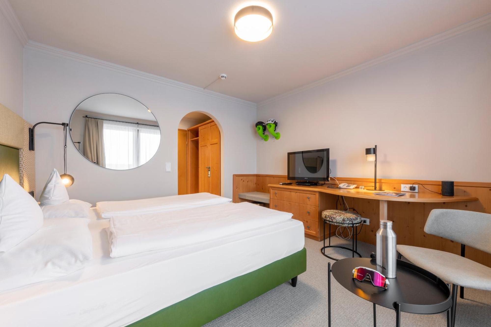 Hotel Jakob 푸슐암시 외부 사진